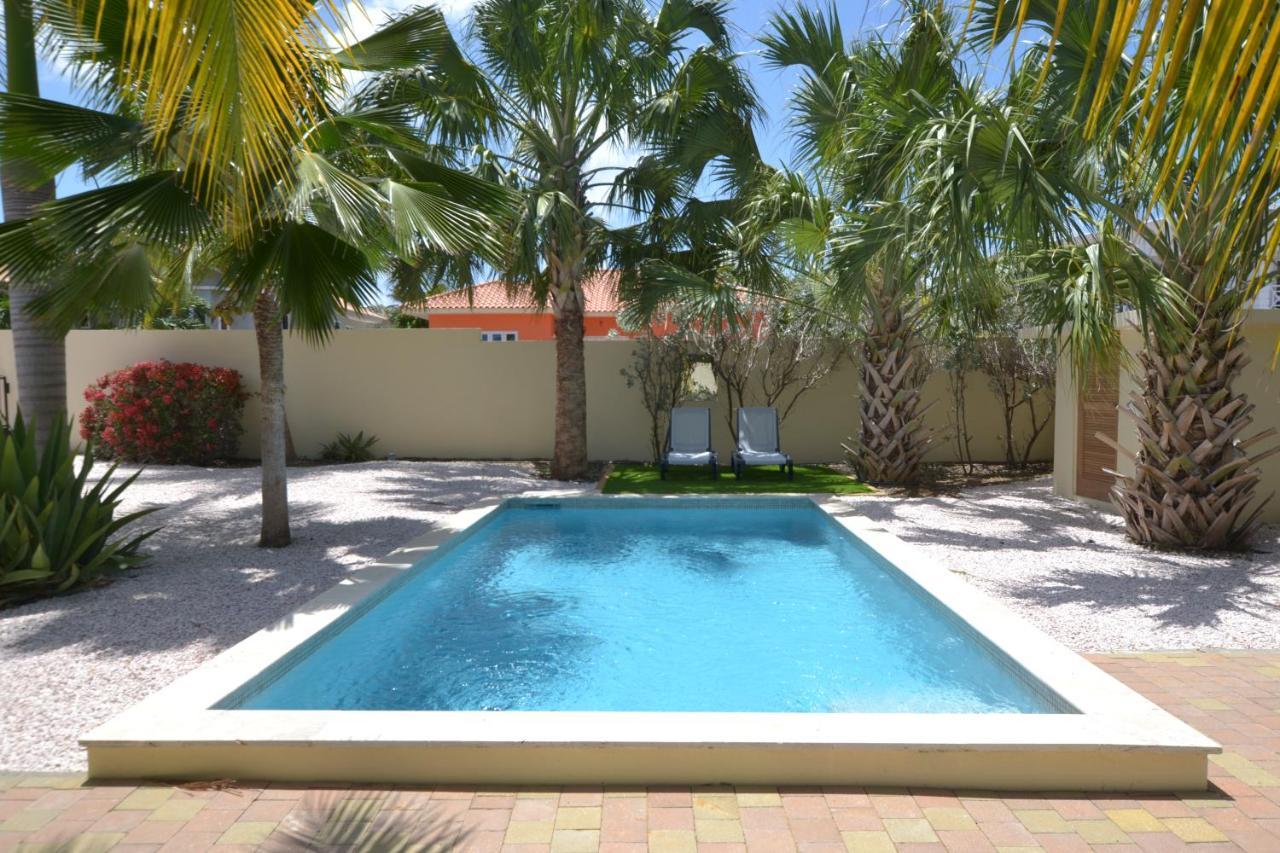 Relex Villa With Private Pool Willemstad Eksteriør bilde